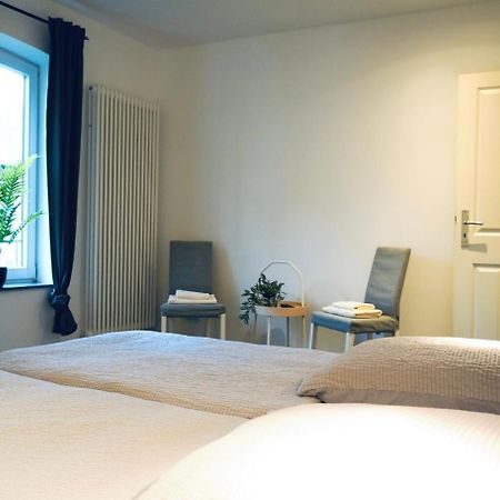 Haus Im Gruenen Fuer 6 Personen-3 Schlafzimmer- 3 Baedern -Waschmaschine-Grosse Terrasse- Vollausgestattete Kueche Wolfsburg Exteriör bild