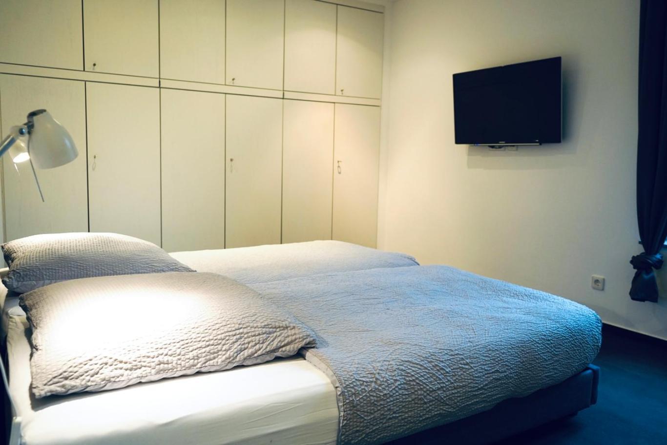 Haus Im Gruenen Fuer 6 Personen-3 Schlafzimmer- 3 Baedern -Waschmaschine-Grosse Terrasse- Vollausgestattete Kueche Wolfsburg Exteriör bild